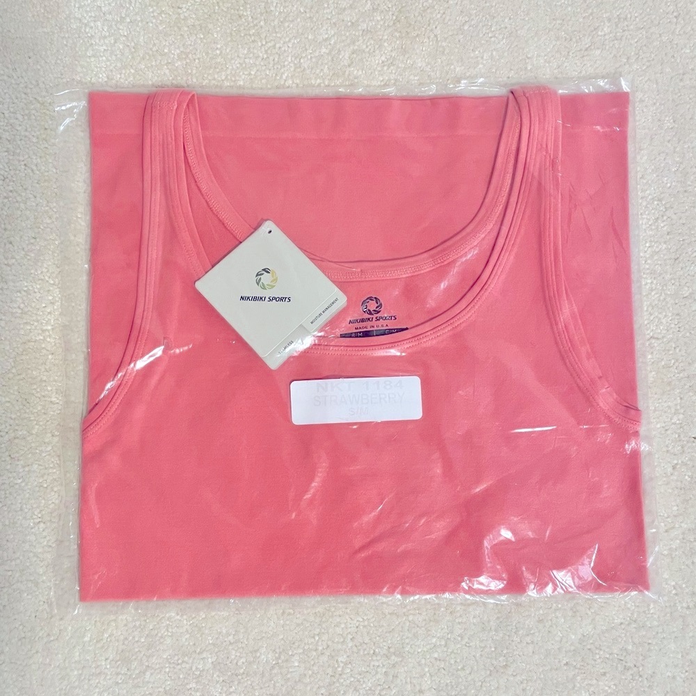 NWT S/M Nikibiki coral PINK butter soft tank sports round neck